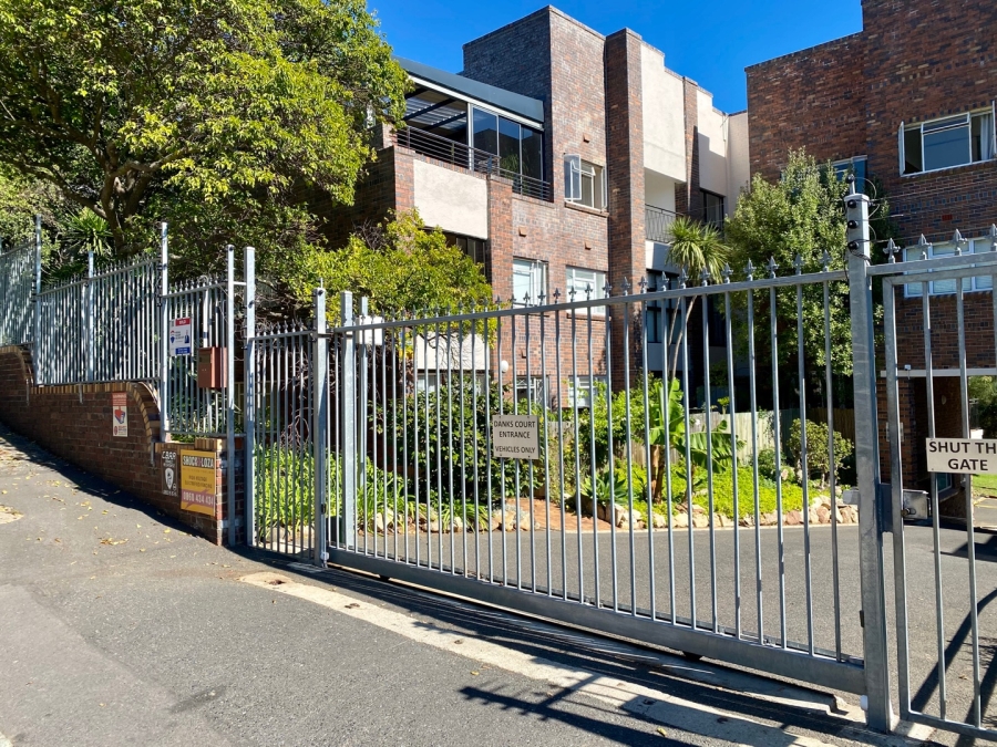 To Let 1 Bedroom Property for Rent in Tamboerskloof Western Cape